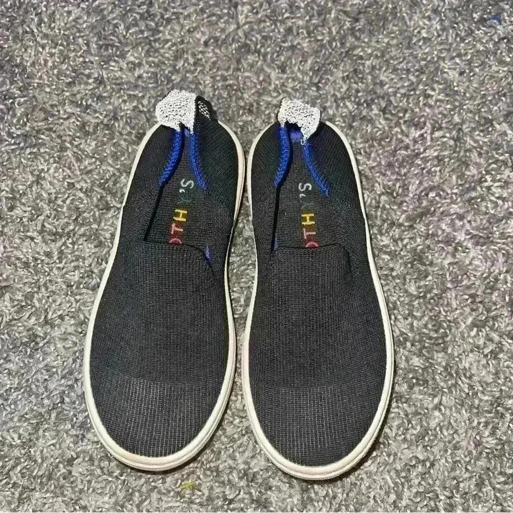 Rothy’s The Kids Black Slip On Sneaker Sz K10
